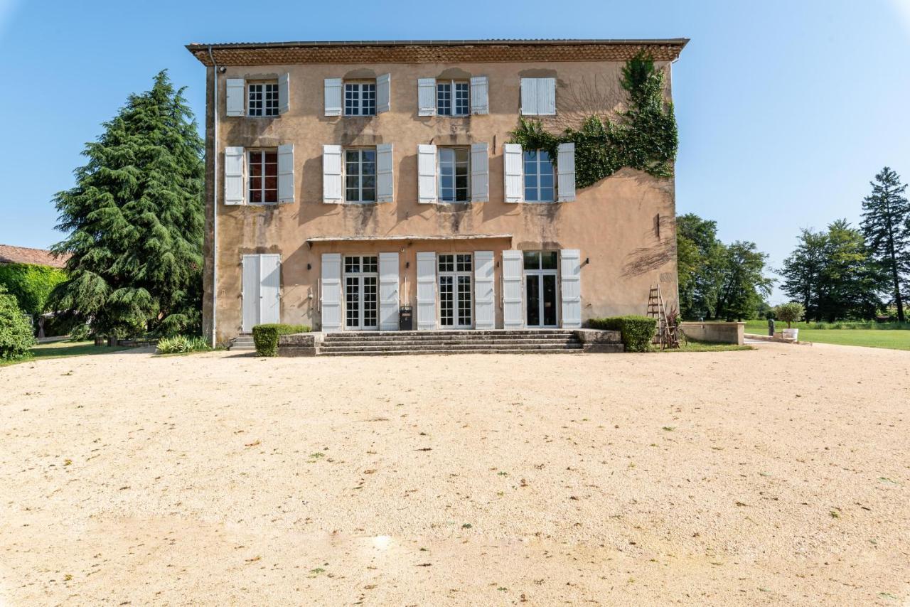 Hotel Le Chateau De Cesarges Maubec  Kültér fotó